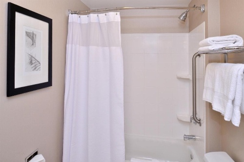 SpringHill Suites by Marriott Corona Riverside image 5
